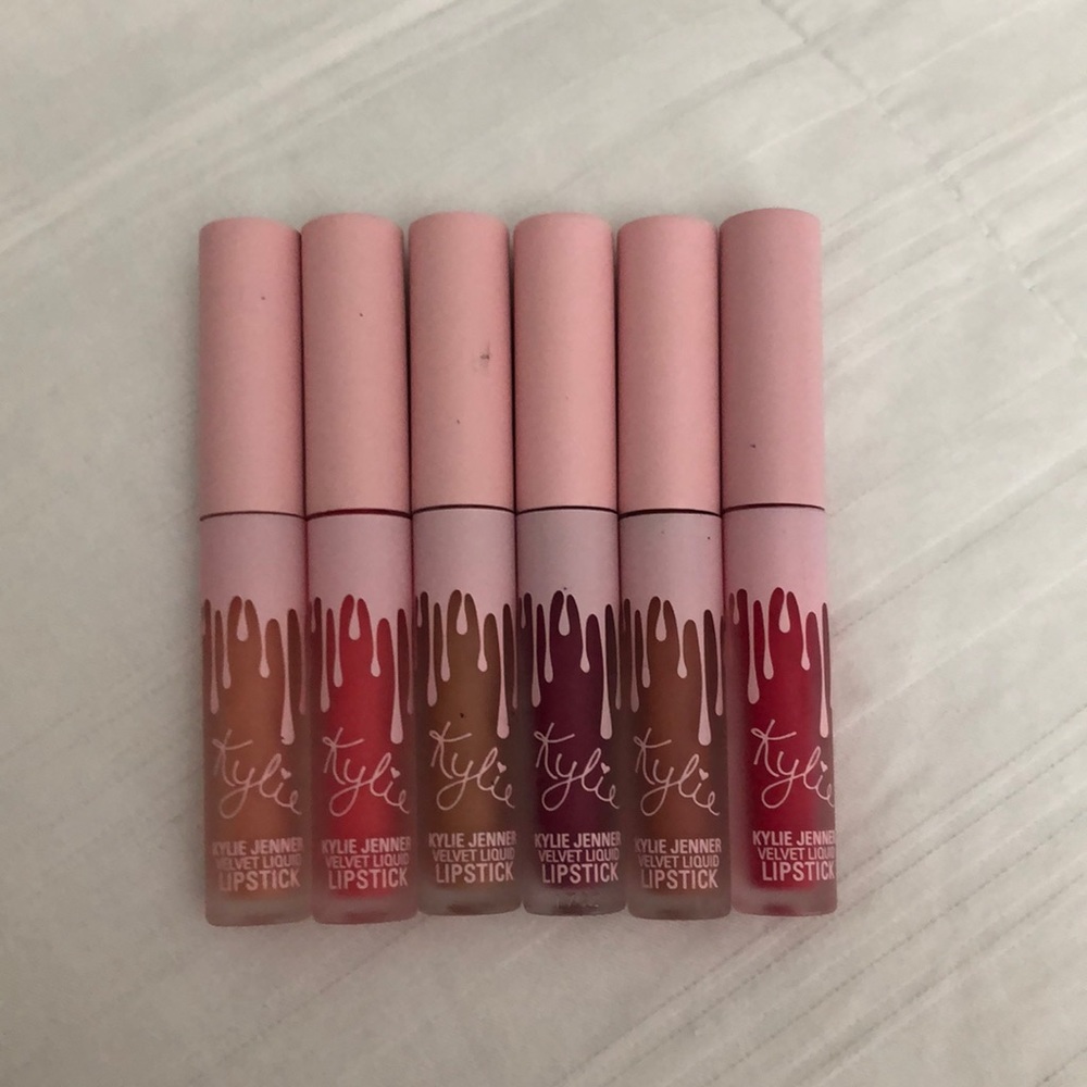 Kylie velvet mini liquid lipstick